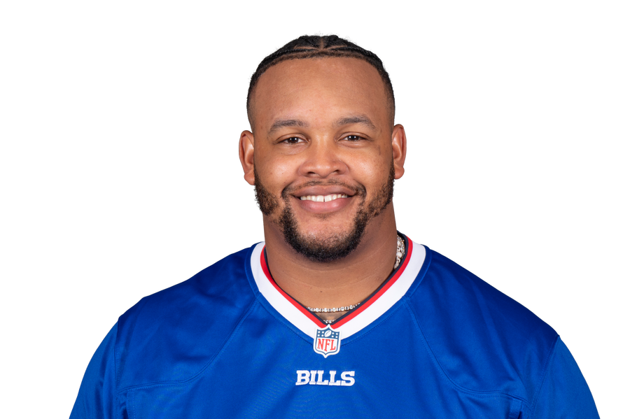 Behind-the-scenes with Dion Dawkins on Buffalo Bills media day